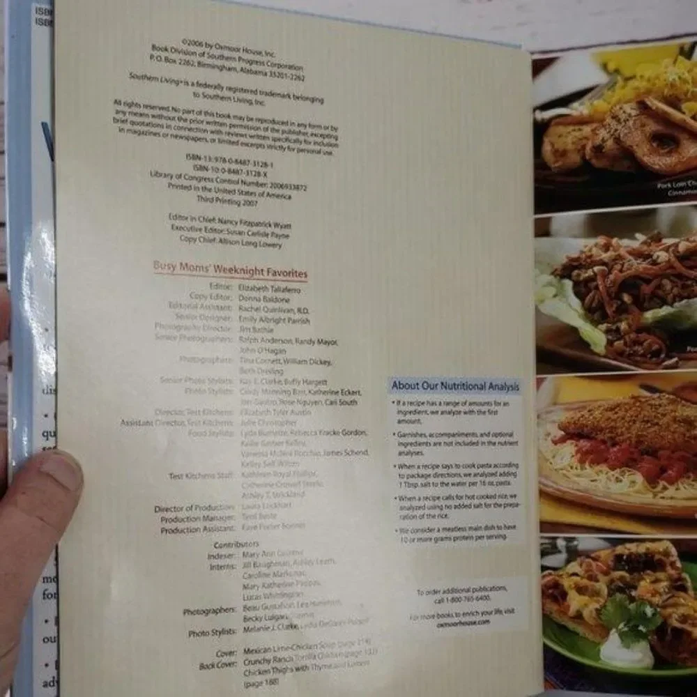 Southern Living Busy Mom's Weeknight‎ Cookbook